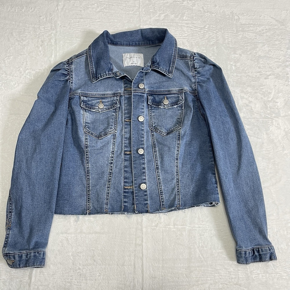 Celebrity Pink Denim Jacket Womens Small Blue Excellent Puff Shoulder Raw‎ Hem